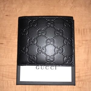 Gucci wallet